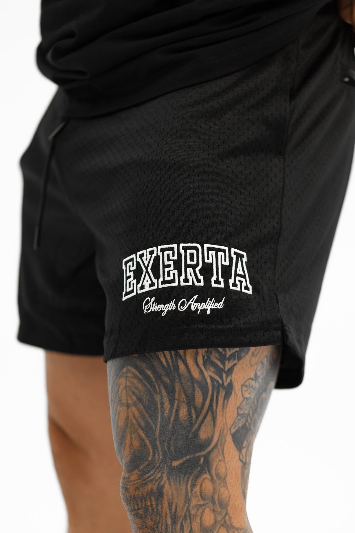 Exerta Mesh Shorts
